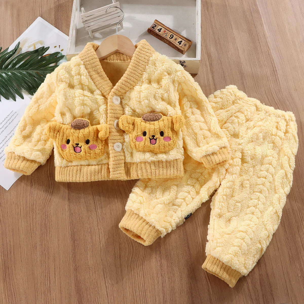 ชุดนอนผ้าสักหลาดสำหรับเด็กชุดน - Winter Clothing Baby Girl บทวิจารณ์และราคา