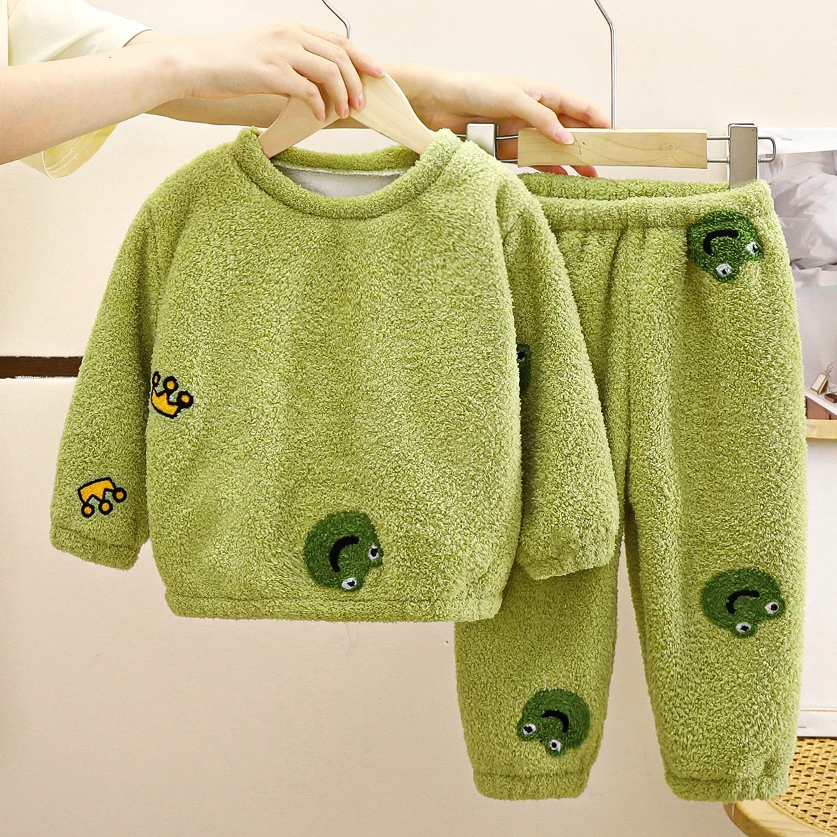 ชุดนอนเด็กแบบใหม่เด็กหญิงเด็กช - Winter Clothing Baby Girl บทวิจารณ์และราคา
